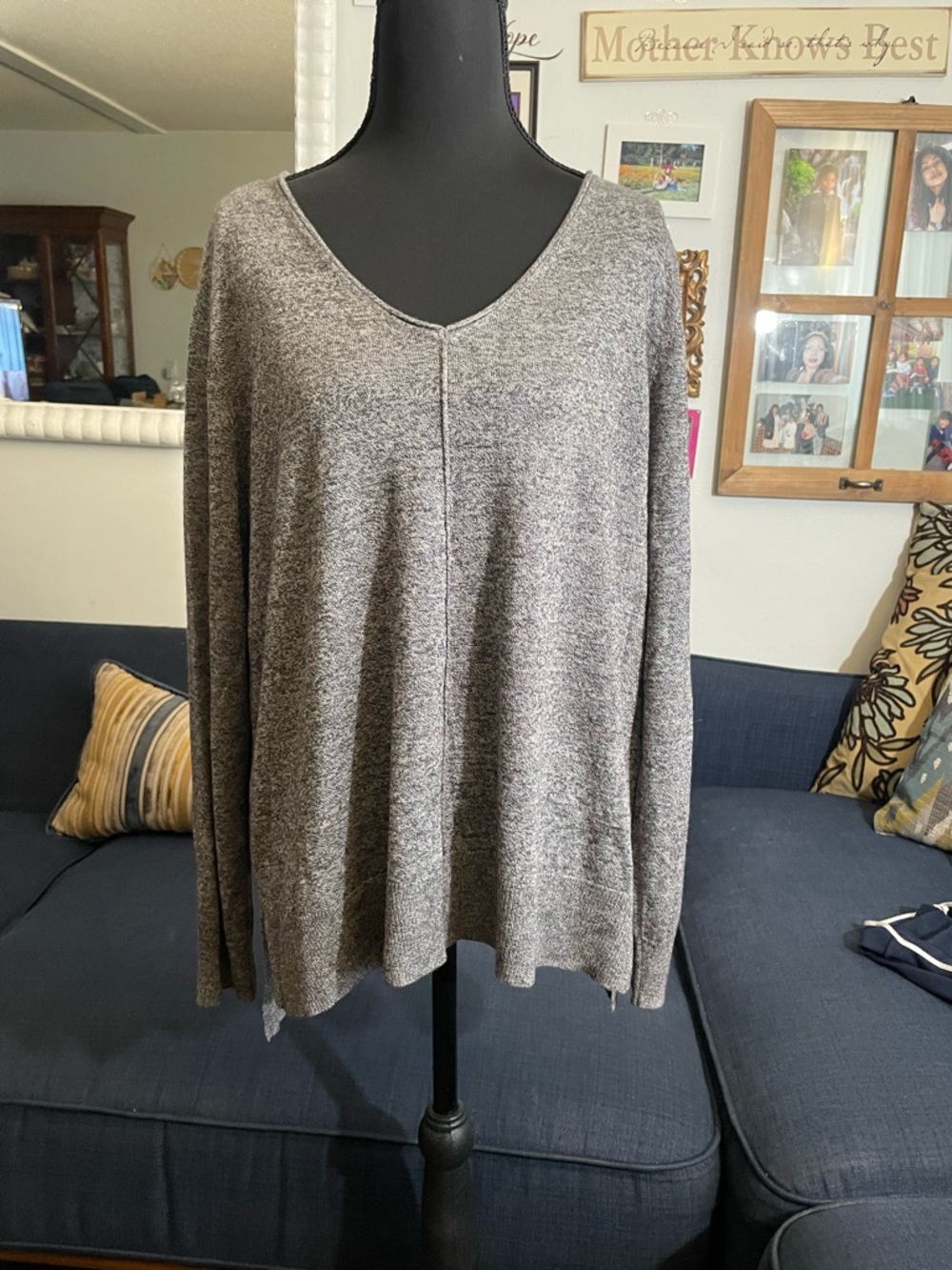 Apt. 9 Gray Heather V-Neck Knit Top